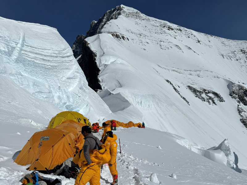 How long does it take to climb Mount Everest?